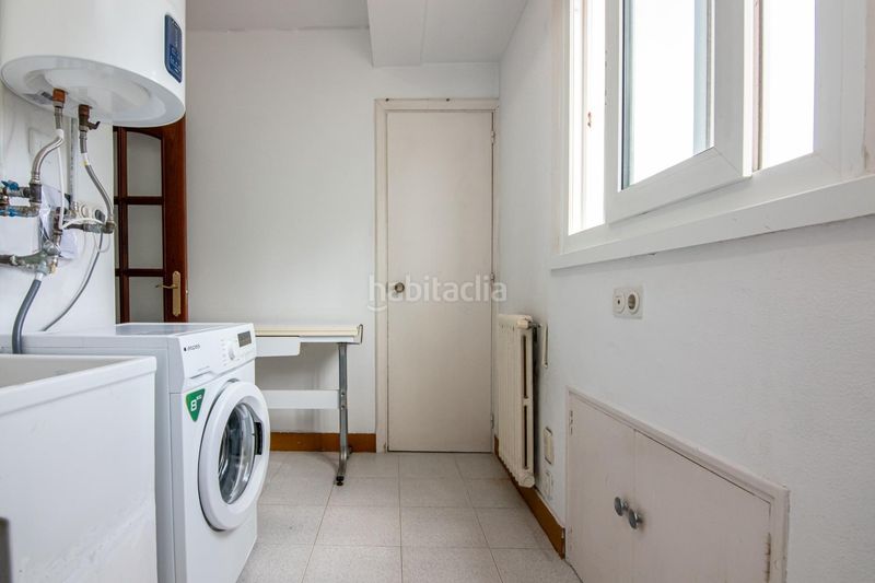 Foto 6e7d358c-81d7-4538-ac9b-3458f5f32011. Dúplex amb calefacció aparcament a Ciudad Vieja Coruña (A)