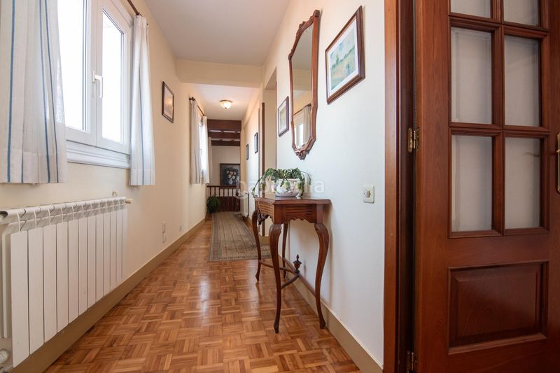 Foto 731c9fe7-7beb-46e8-9659-ae56e47e5b2c. Dúplex amb calefacció aparcament a Ciudad Vieja Coruña (A)