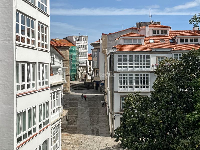 Foto 99c95bef-9869-4bb3-a744-a62561a1d2a0. Dúplex amb calefacció aparcament a Ciudad Vieja Coruña (A)