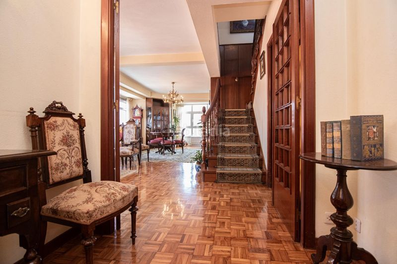 Foto af52bd69-dd02-442f-bd78-d2b4a827f100. Dúplex amb calefacció aparcament a Ciudad Vieja Coruña (A)