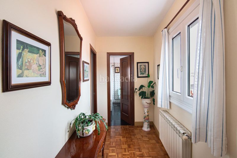 Foto ff8a267f-7c3b-43d3-b39f-298818b8b031. Dúplex amb calefacció aparcament a Ciudad Vieja Coruña (A)