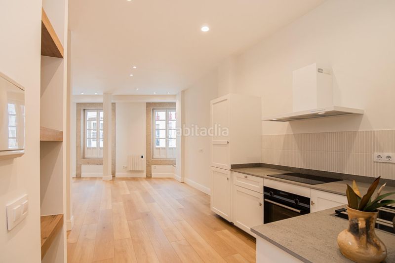 Foto 9bd8fc6c-2dfb-4657-b78c-f5bf023d6c95. Loft amb calefacció a Ciudad Vieja Coruña (A)