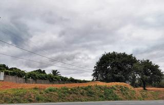 Terreny residencial a Alvedro. Parcela de 1823 metros para dos chalés en alvedro, culleredo