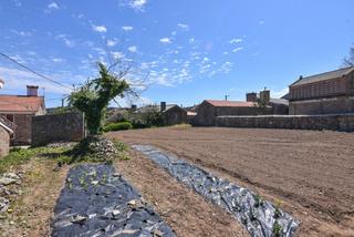 Terreny residencial  Lugar queo abaixo. Parcela en núcleo rural tradicional de queo de abaixo