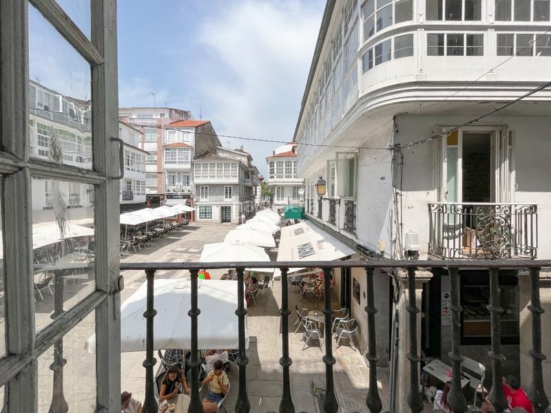 Foto edbca759-53a9-47ac-9518-b6bbf3a1501e. Edifici a Pontedeume