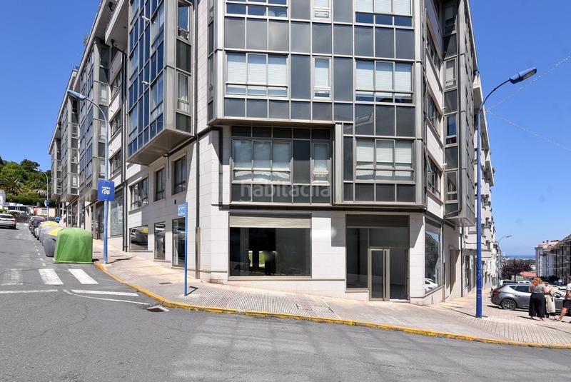 Foto 7ab849d8-fc71-46d6-a4a3-fd434250de4c. Alquiler local comercial en calle xesus rey martinez 1 amplio bajo comercial en a corveira en Culleredo