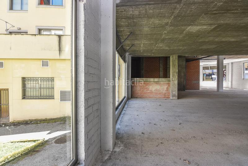 Foto 93c16605-2564-4ee6-850a-c63c81e06d4c. Alquiler local comercial en calle xesus rey martinez 1 amplio bajo comercial en a corveira en Culleredo