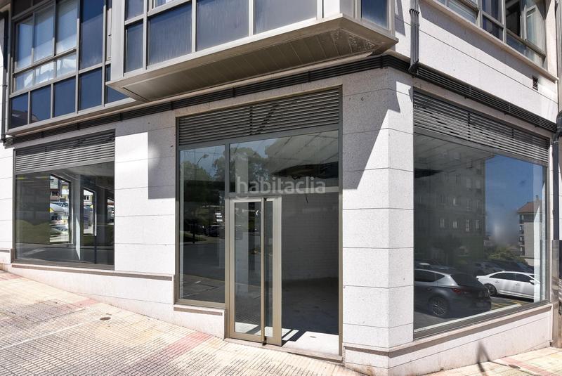 Foto cbb4dffe-0f35-407b-ba3e-70618bd59ce8. Alquiler local comercial en calle xesus rey martinez 1 amplio bajo comercial en a corveira en Culleredo