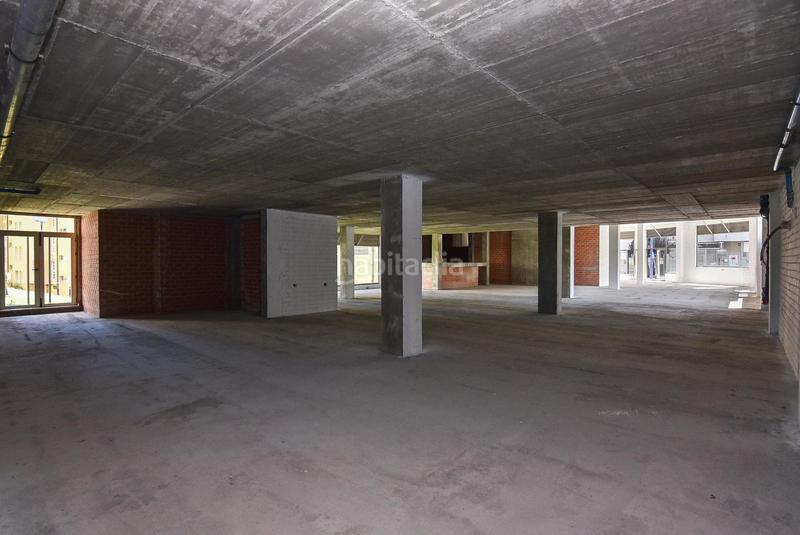 Foto bdd047a6-208f-460a-923d-39704bd7be77. Lloguer local comercial a calle xesus rey martinez 1 a Culleredo
