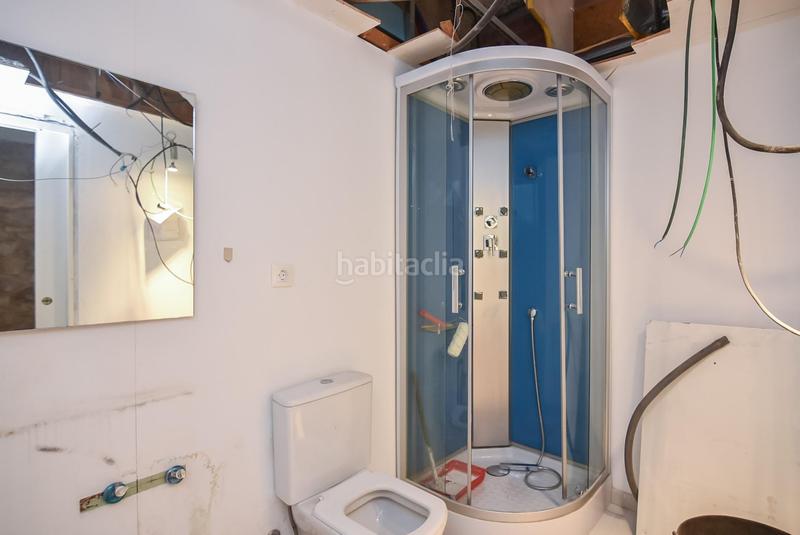 Foto ab8bc075-f6d5-4de8-94a8-9a0bf040401d. Local comercial en estacada 1 local semidiáfano en callejón de la estacada en Coruña (A)