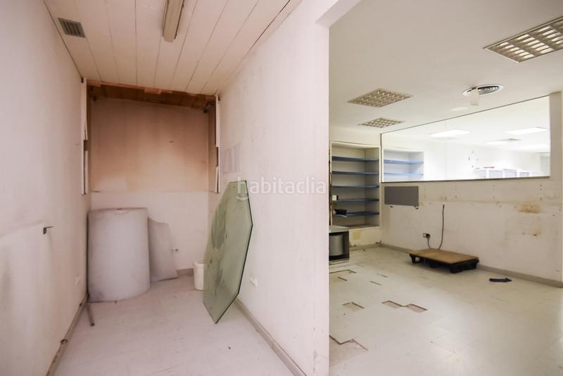 Foto ac906ca4-6d4f-4c5e-938b-edcf7687c430. Local comercial en estacada 1 local semidiáfano en callejón de la estacada en Coruña (A)