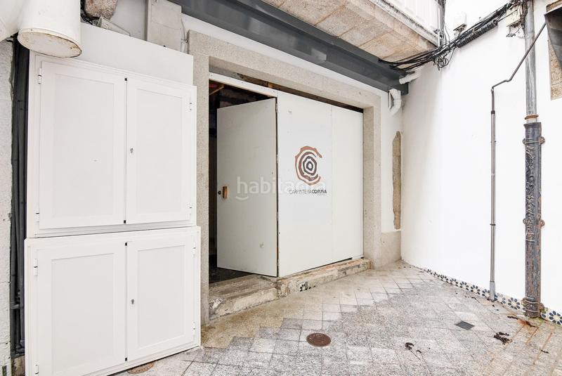 Foto c0f7a844-f778-434e-b80e-9f9d11b232f3. Local comercial en estacada 1 local semidiáfano en callejón de la estacada en Coruña (A)