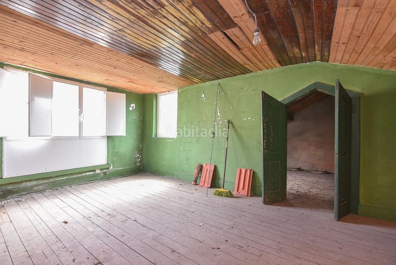 Foto 54a5c7fd-0047-4797-9919-ff3034f73d34. Edificio in Marín