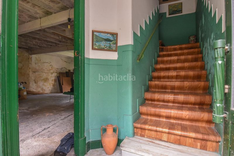 Foto de893ef3-1ca4-49a5-8389-057e16b4d305. Edificio in Marín