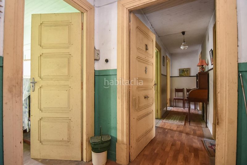 Foto e5e694eb-9755-4590-bea5-487173a104b2. Edificio in Marín