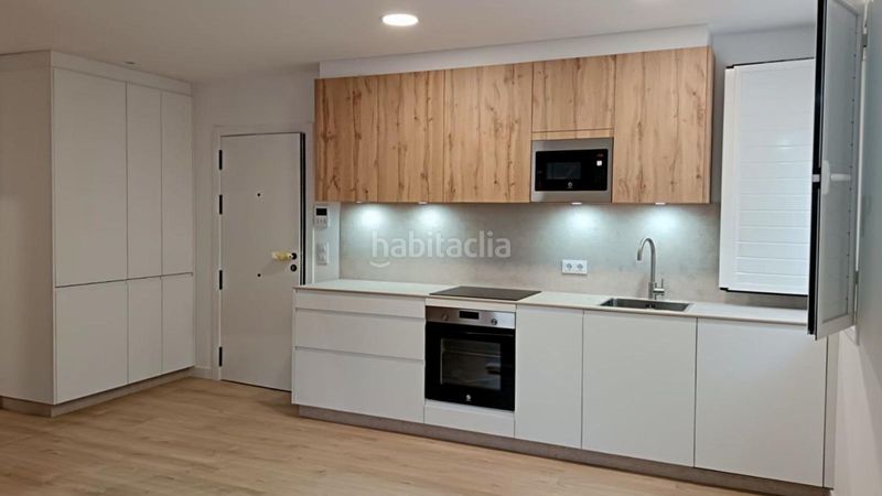 Foto e56080d9-4741-48ec-b0a5-e758690b634c. Dúplex a calle josé gonzález chas 39 a Cuatro Caminos - Plaza de la Cubela Coruña (A)