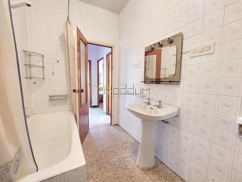 Foto b22f2d56-6a9c-4634-b42b-2405c0445a8d. Casa amb calefacció aparcament a Sarria