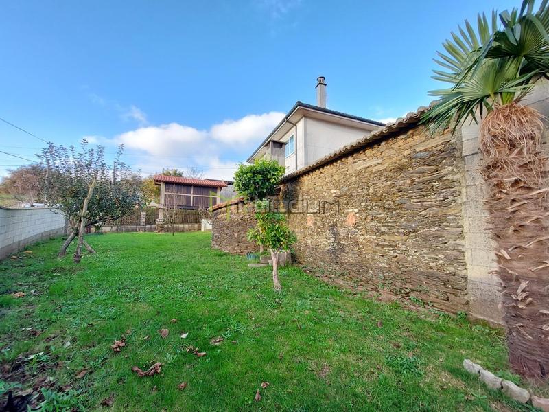 Foto 0570bfbe-258f-4eba-9f79-f68a4d9342af. Casa en Arzúa