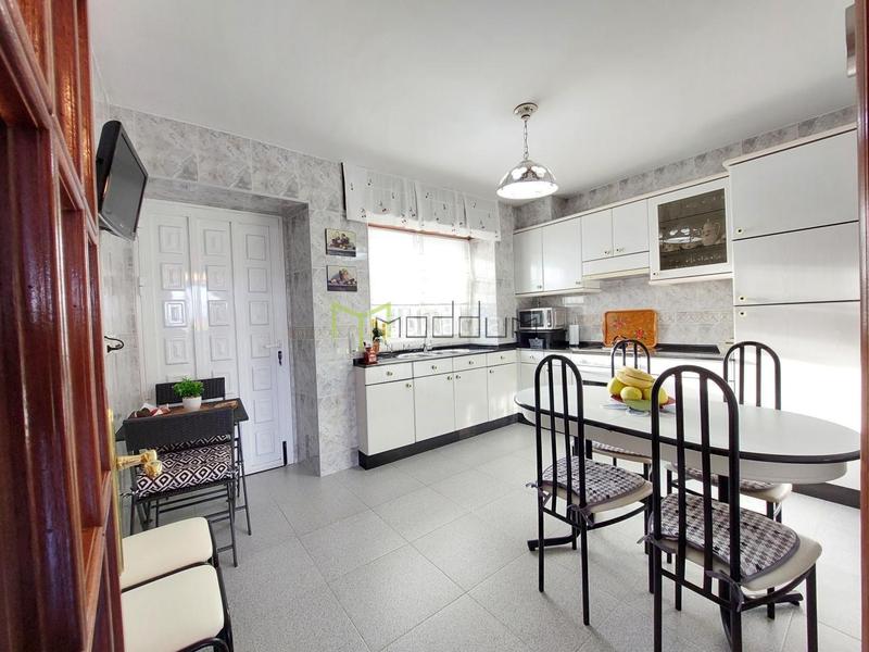 Foto 8999e10d-e7ec-4d95-94e7-ee2b48568fc3. Casa en Arzúa