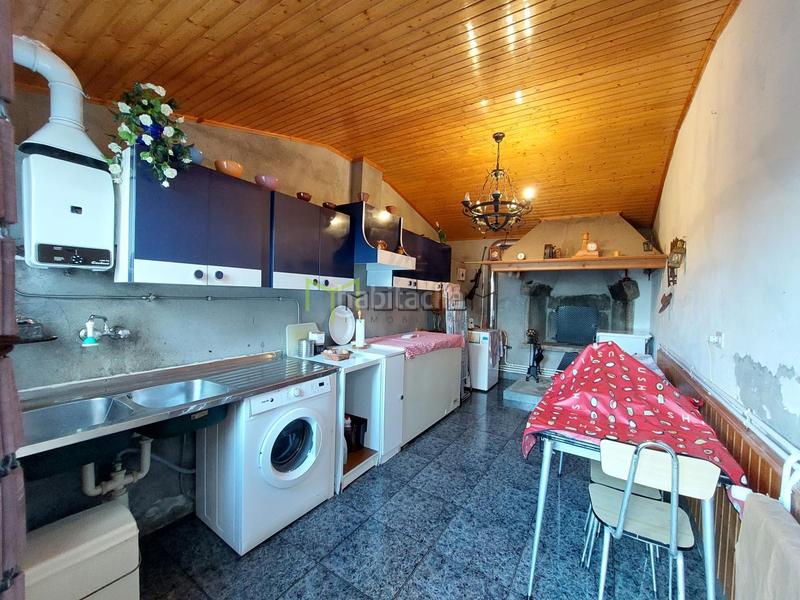 Foto b66f40a8-d468-4cfe-8963-ae235e7b87ff. Casa en Arzúa