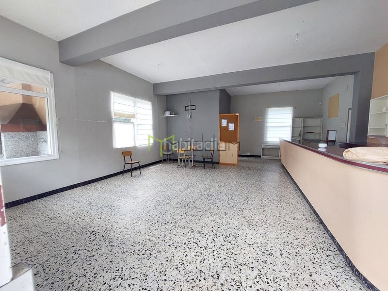 Foto d08a82e3-8d4d-4006-bd2d-0a0e51fdb2c6. Haus mit heizung parking in Cedeira