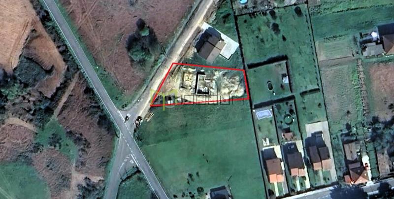 Foto 744cfade-f0a1-4e79-a7b1-327bf60191dd. Residential plot in Teo