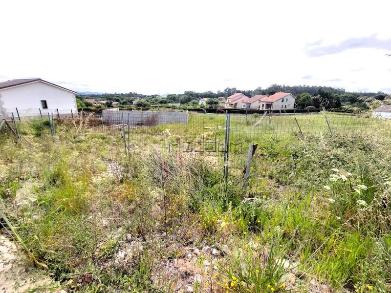 Foto b1805bbd-8f57-494c-af6c-5723055c3b1a. Residential plot in Teo