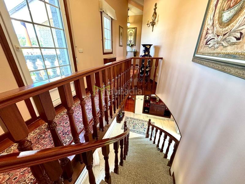 Foto 92305b21-d1ff-4241-8f31-4be9222cef50. Chalet mit heizung parking pool in Parroquias de Santiago Santiago de Compostela