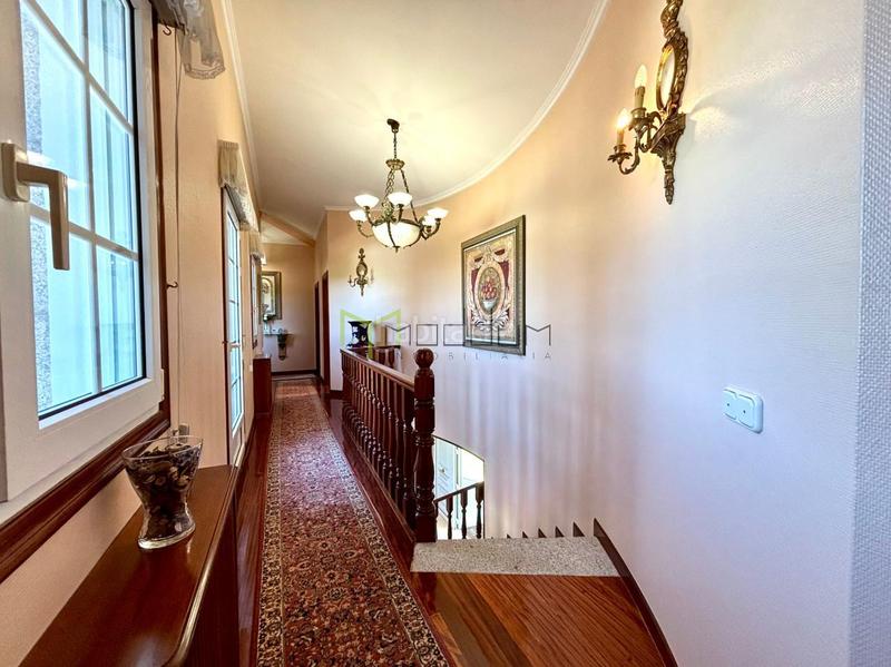 Foto eec7bd93-13b6-487f-9fa7-3f193b7a7f5a. Chalet with heating parking pool in Parroquias de Santiago Santiago de Compostela