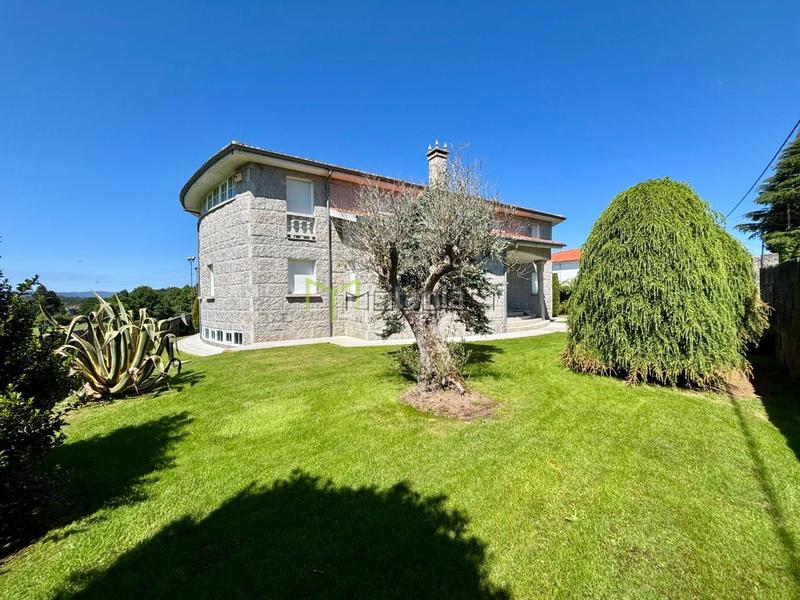 Foto e1243a66-c67f-4a48-a15d-17879c30e4ae. Chalet con riscaldamento parcheggio piscina in Parroquias de Santiago Santiago de Compostela