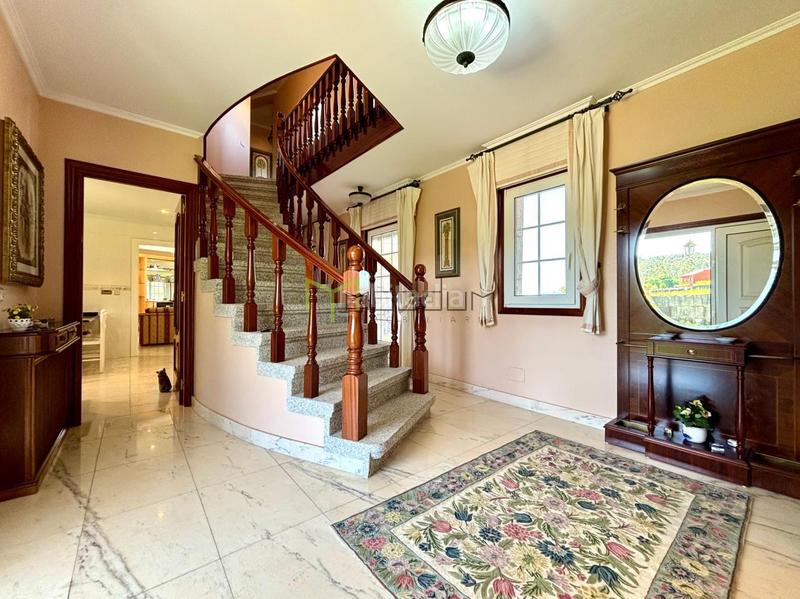 Foto 0ee2e739-125b-4c9b-8d90-13a3143dbf03. Xalet amb calefacció aparcament piscina a Parroquias de Santiago Santiago de Compostela