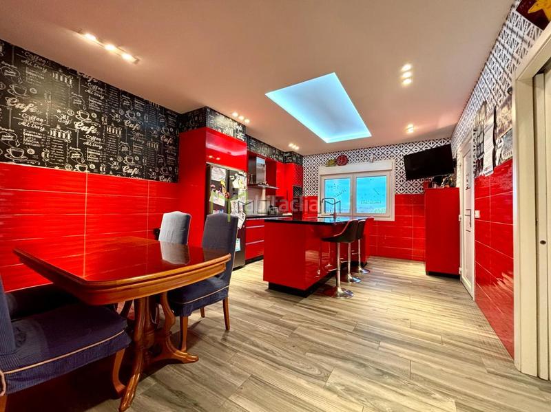 Foto 7c1805cc-8946-43e9-9d40-48eaa541e2f0. Xalet amb calefacció aparcament a Parroquias de Santiago Santiago de Compostela