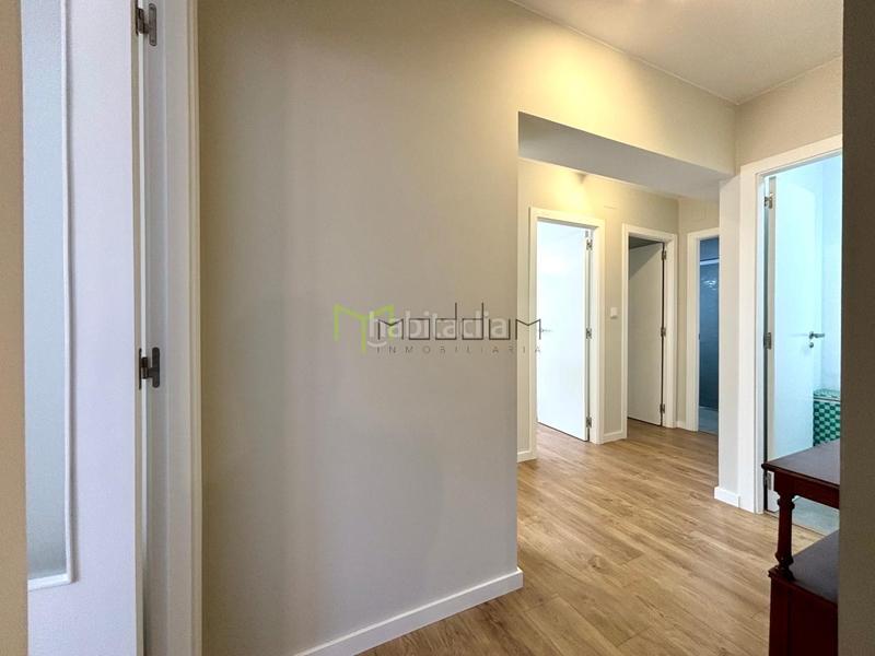 Foto 4039ee25-9191-433a-8a60-222d196b175d. Appartamento con riscaldamento parcheggio in Los Castros - Castrillón Coruña (A)