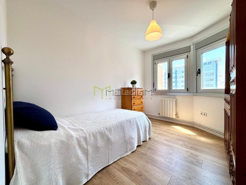 Foto 5f8e0f2d-fe0e-49fa-a113-14b116c762a9. Appartement avec chauffage parking dans Los Castros - Castrillón Coruña (A)