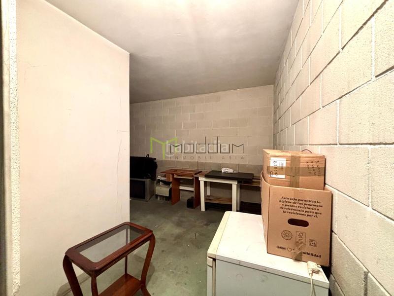Foto bfb597c9-a689-4d55-bcd7-d7953a99944f. Rent flat with heating parking in O Milladoiro Ames