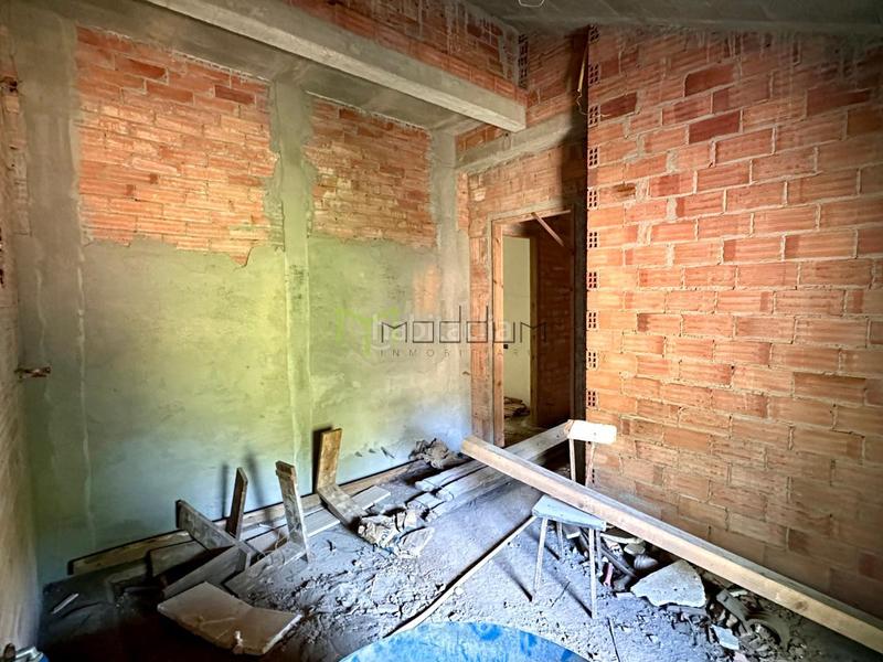 Foto b78f977e-aa71-48d1-9b70-4301ecebedf3. Casa amb aparcament a Bugallido Ames
