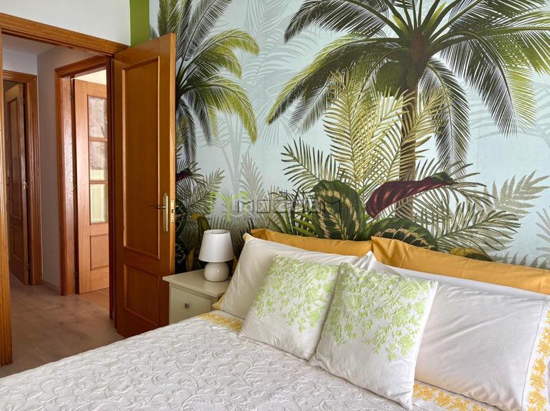 Foto dbc0d99e-8dcc-49c8-b416-b79838436daa. Flat with heating parking in Sanxenxo pueblo Sanxenxo