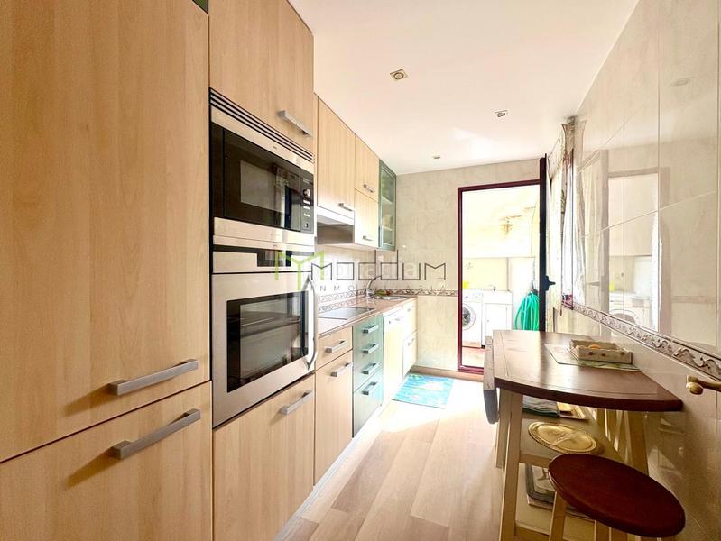 Foto edae3914-a70e-4b81-9985-67d5a20ba6f3. Flat with heating parking in Sanxenxo pueblo Sanxenxo