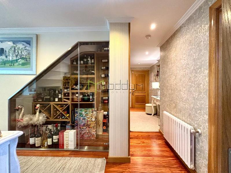 Foto 062d9cdd-f3af-4684-b8a4-05c9e615cf9b. Àtic amb calefacció aparcament a Castiñeiriño - Cruceiro de Sar Santiago de Compostela