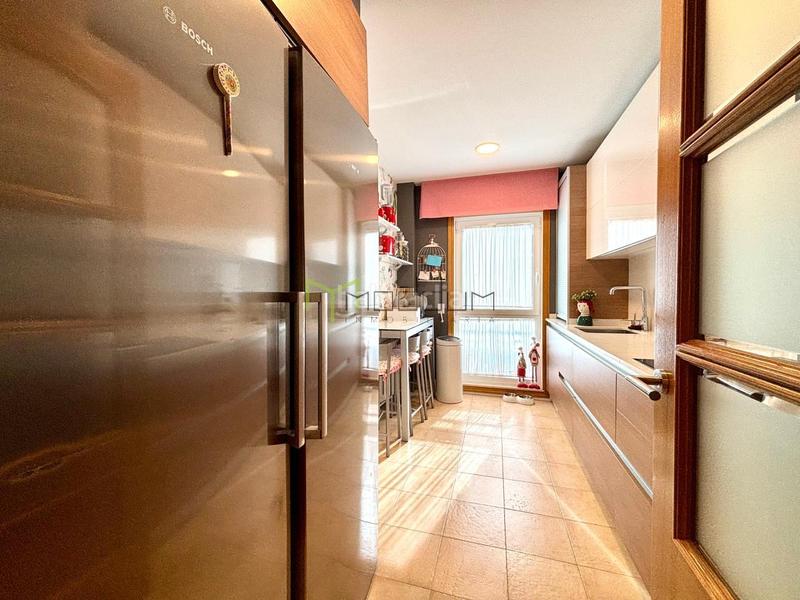 Foto ad67b87f-2e06-4246-a811-2b20d9e93efa. Àtic amb calefacció aparcament a Castiñeiriño - Cruceiro de Sar Santiago de Compostela