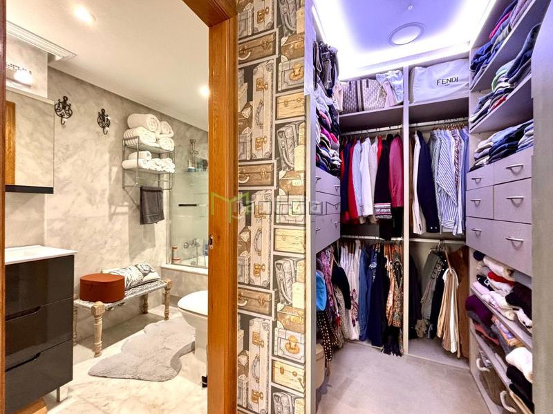 Foto 0661f319-def7-4c44-9339-8d32f6ffb931. Attico con riscaldamento parcheggio in Castiñeiriño - Cruceiro de Sar Santiago de Compostela