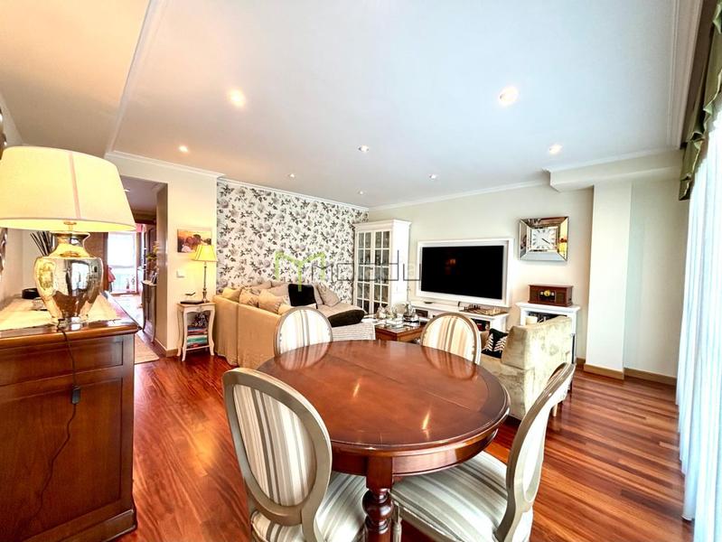 Foto fe706665-d587-4ce2-9599-5af76db316c3. Attico con riscaldamento parcheggio in Castiñeiriño - Cruceiro de Sar Santiago de Compostela