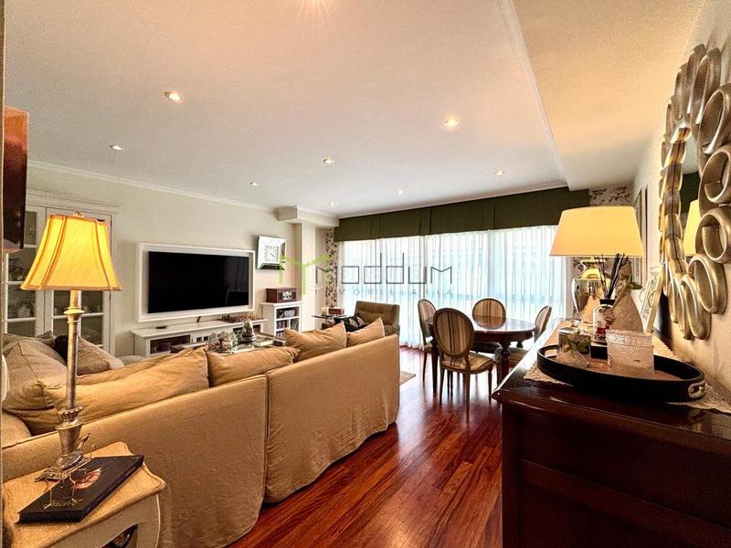 Foto 2e4a4816-c294-4bd4-bbc4-11648007e583. Attique avec chauffage parking dans Castiñeiriño - Cruceiro de Sar Santiago de Compostela