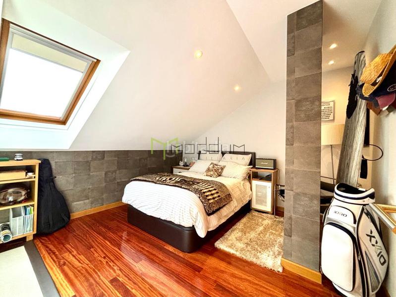 Foto c026e4a4-d0f2-4c6c-b13b-32af37be4ebd. Attique avec chauffage parking dans Castiñeiriño - Cruceiro de Sar Santiago de Compostela