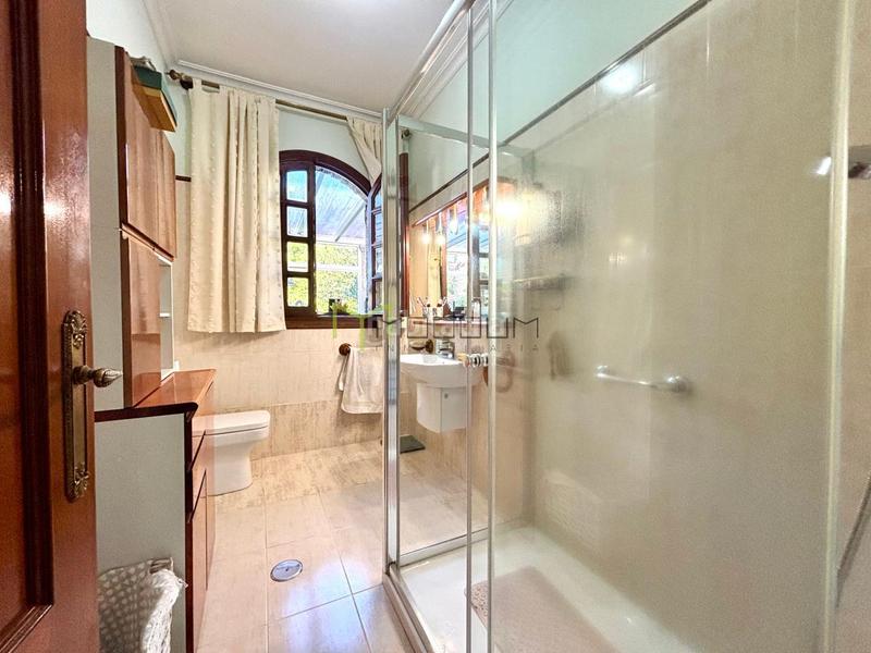 Foto 60dfd005-2455-41bf-ac45-914ffab9502d. Chalet with heating parking in Teo