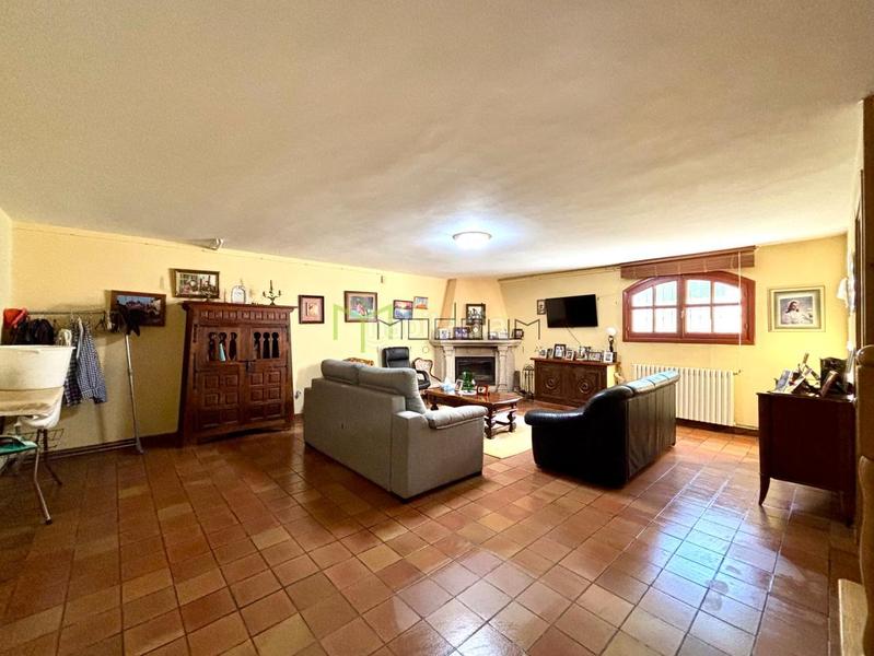 Foto efbd588e-2a65-4d40-8919-23cd13d81f6e. Chalet with heating parking in Teo