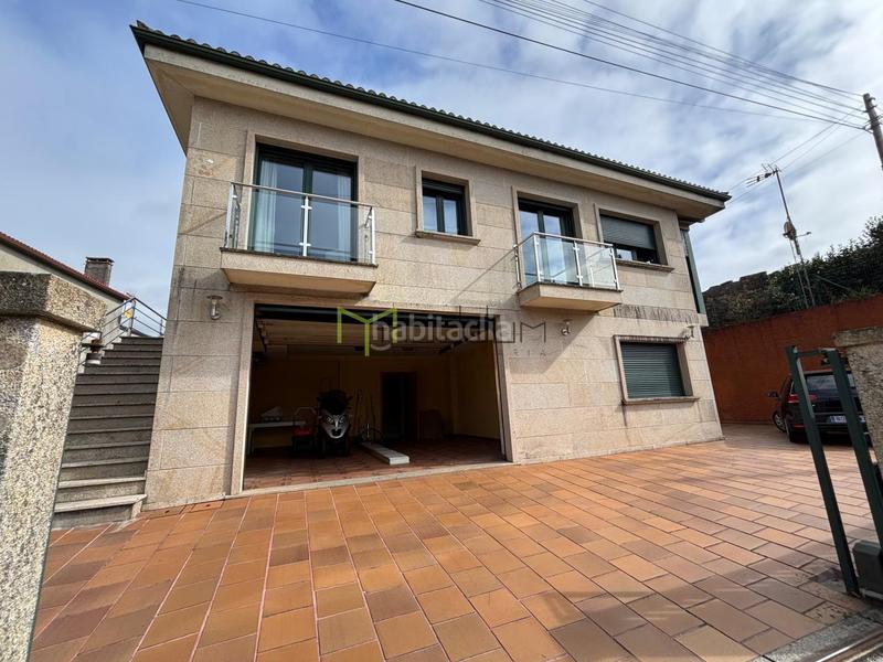 Foto 2552cc24-07f9-46d0-918e-3c3fe8b434ee. Casa en Bertamirans Ames