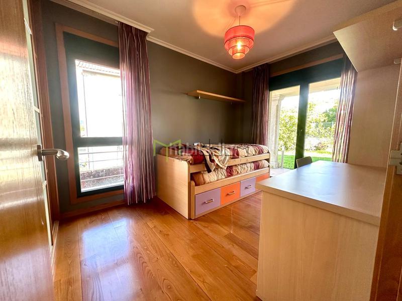 Foto 5510b4f5-39af-4664-9097-45d747d9ede5. Casa en Bertamirans Ames