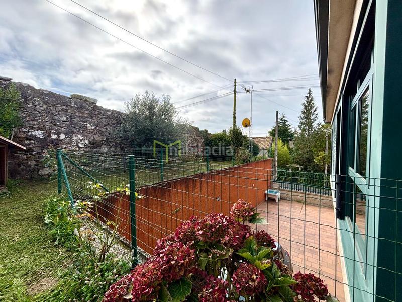 Foto 35628c6a-6098-46c9-b509-65ee6caf06b9. House with heating parking in Bertamirans Ames