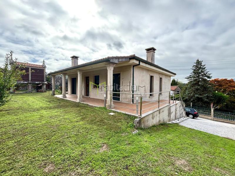 Foto f7ef6952-0b7c-434c-ae51-3829bc741de1. Maison avec chauffage parking dans Bertamirans Ames